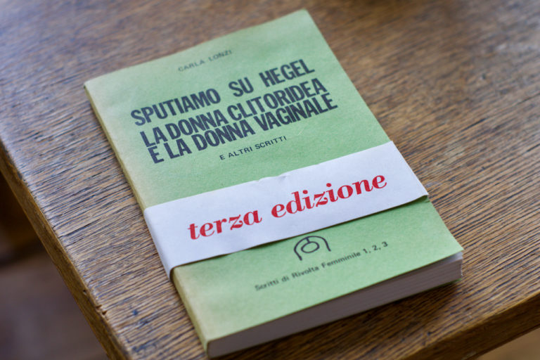 Carla Lonzi, Sputiamo su Hegel diffrakt Carla Lonzi, Sputiamo su Hegel diffrakt